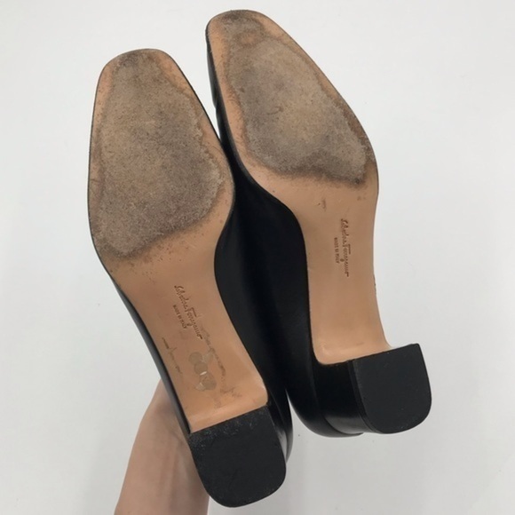 Salvatore Ferragamo Cosenza Black / Nero Calf Leather Flats Size 8.5B - Picture 10 of 11